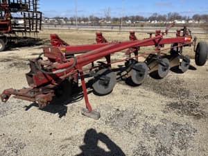 International Harvester 720 Image