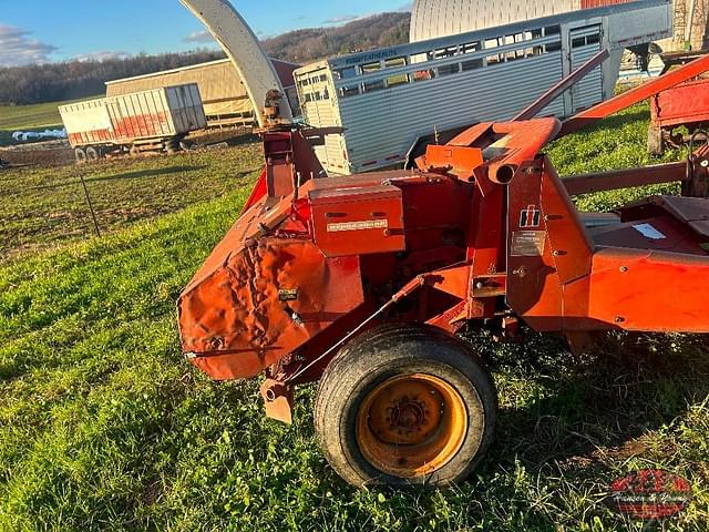 Image of International Harvester 720 equipment image 3