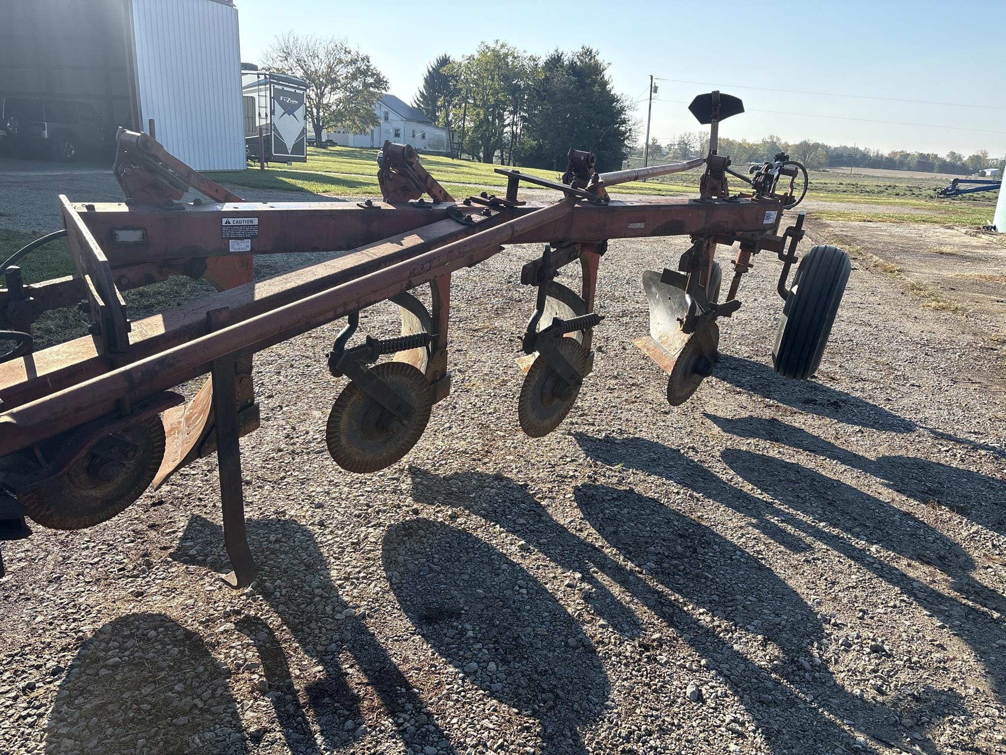 International Harvester 720 Equipment Image0