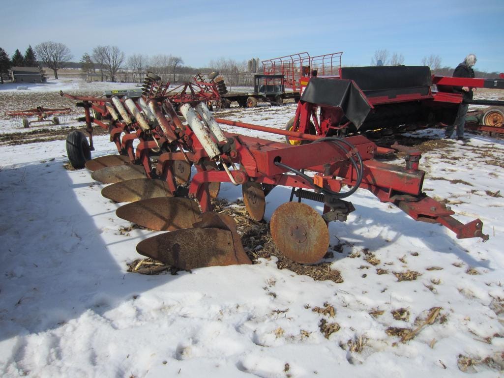 Main image International Harvester 720