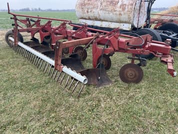 Main image International Harvester 720