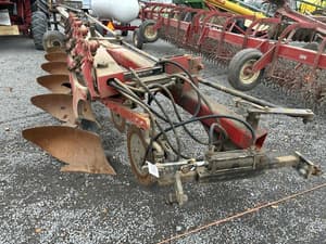 International Harvester 735 Image