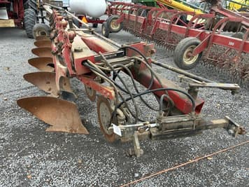 Main image International Harvester 735