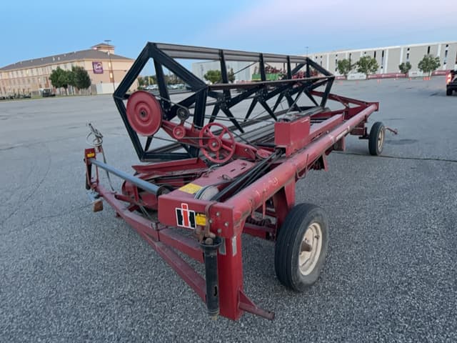 Image of International Harvester 75 equipment image 3