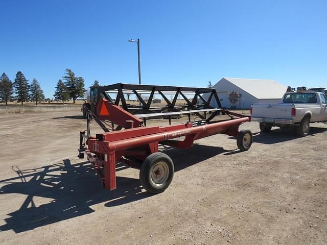 Image of International Harvester 75 equipment image 3