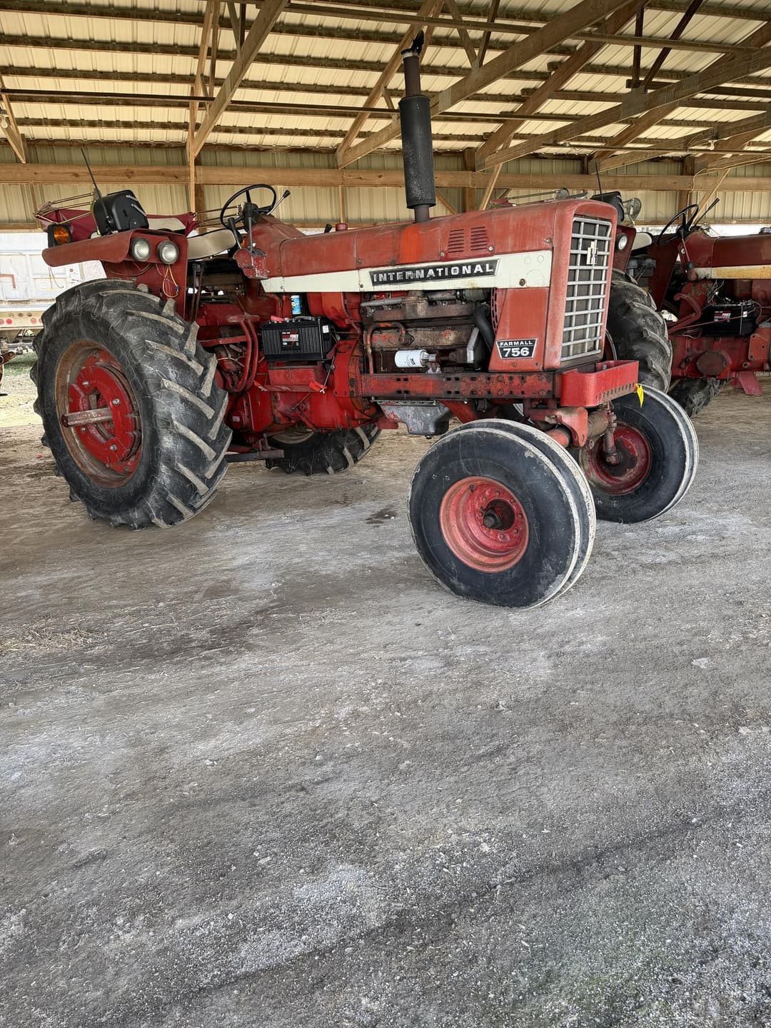 Image of International Harvester 756 Image 1