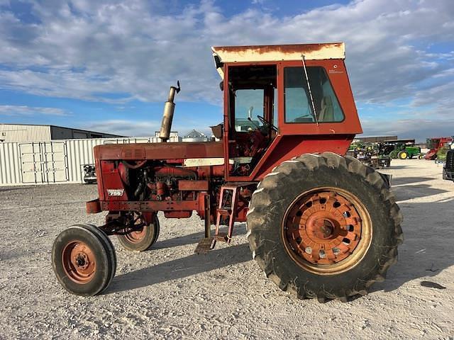 Image of International Harvester 756 equipment image 3