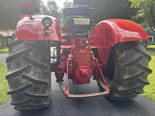 Image of International Harvester 756 equipment image 3