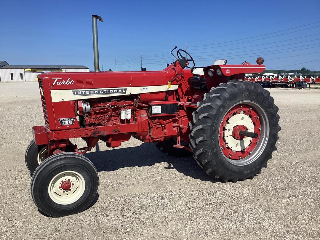 Image of International Harvester 756 Primary image