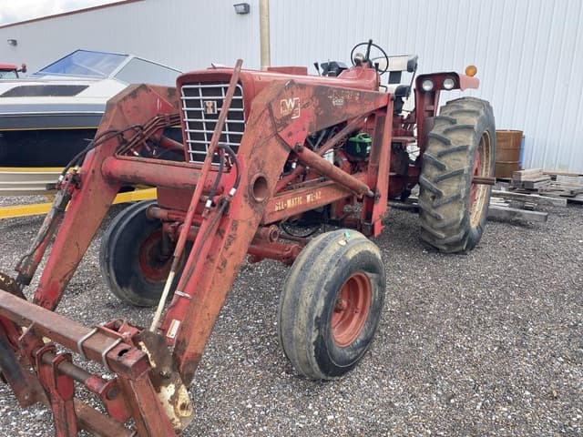 Image of International Harvester 756 equipment image 1