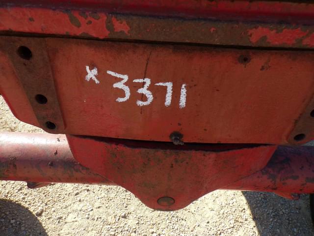 Image of International Harvester 766 equipment image 1