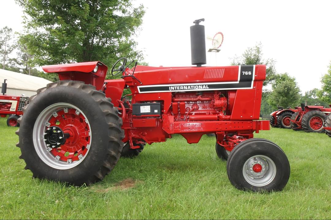 Image of International Harvester 766 Primary image