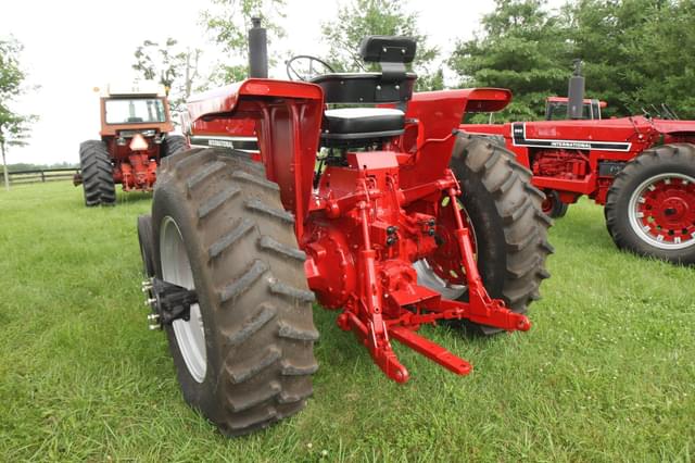 Image of International Harvester 766 equipment image 4