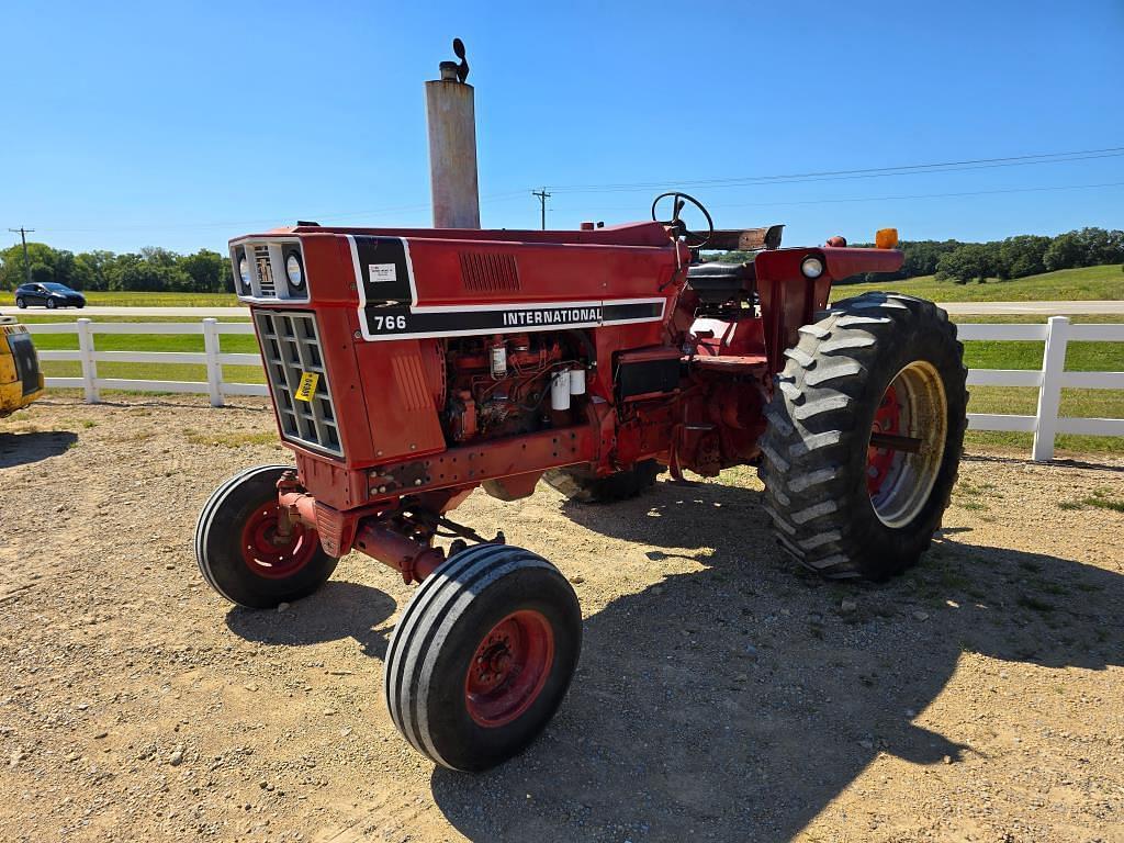 Image of International Harvester 766 Primary image