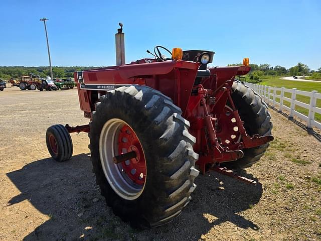 Image of International Harvester 766 equipment image 2