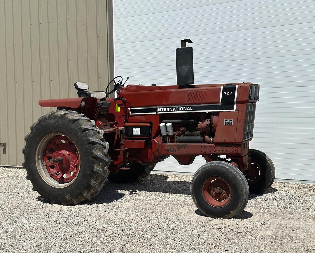 Image of International Harvester 766 Primary image