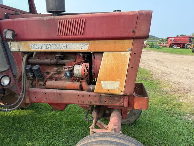 Image of International Harvester 766 equipment image 3