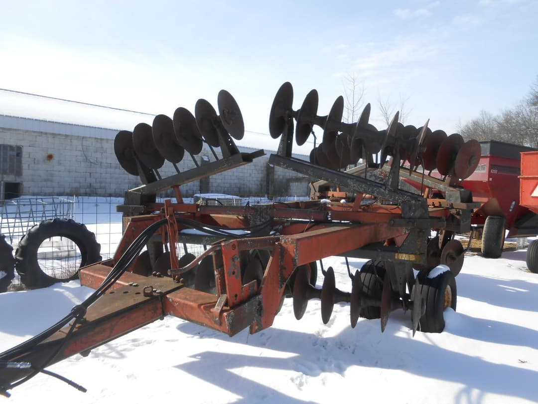 Image of International Harvester 770 Image 1