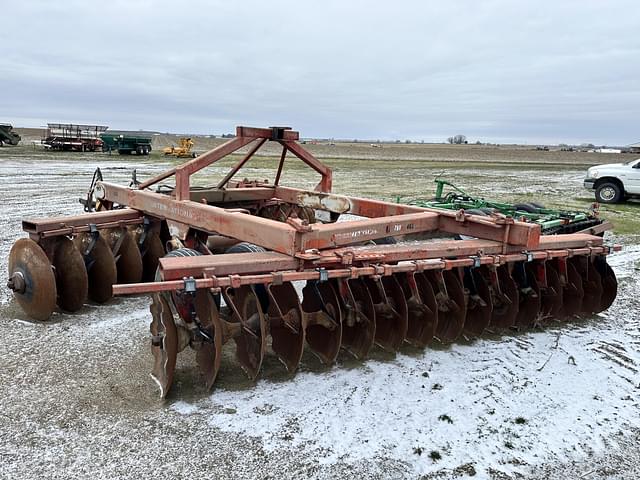 Image of International Harvester 780 equipment image 4