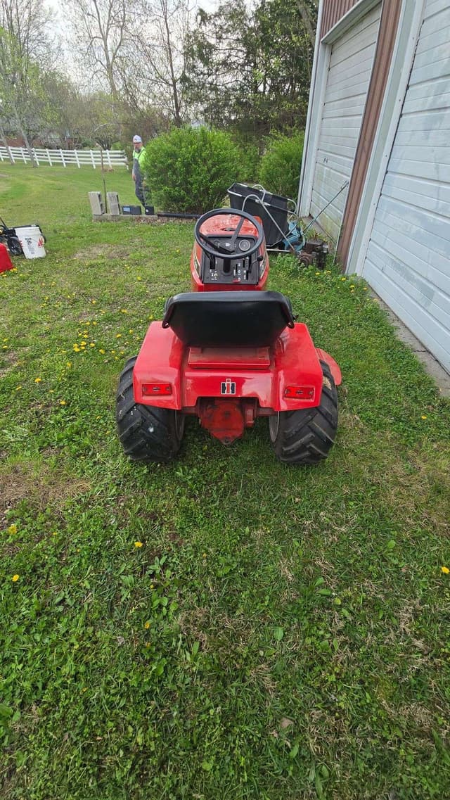 Image of International Harvester Cub Cadet equipment image 1