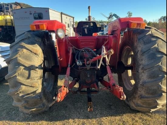 Image of International Harvester 784 equipment image 4