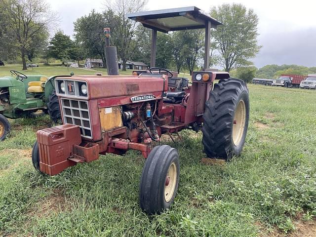 Image of International Harvester 784 equipment image 1