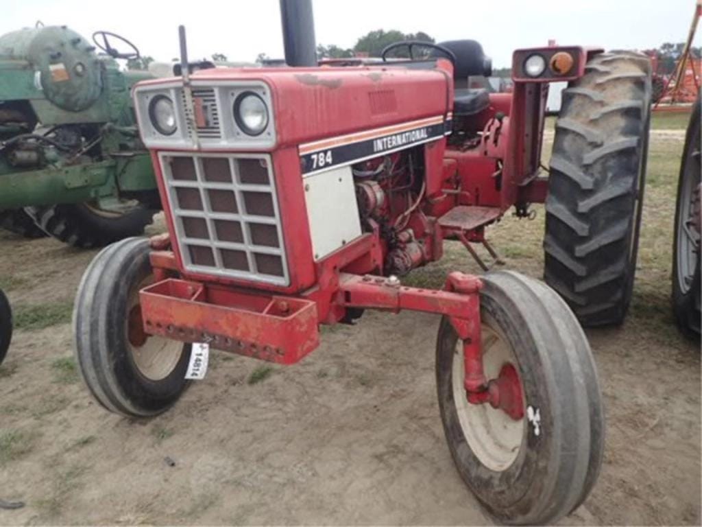 Main image International Harvester 784