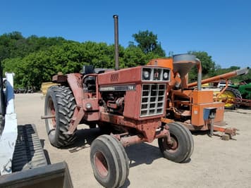 Main image International Harvester 786