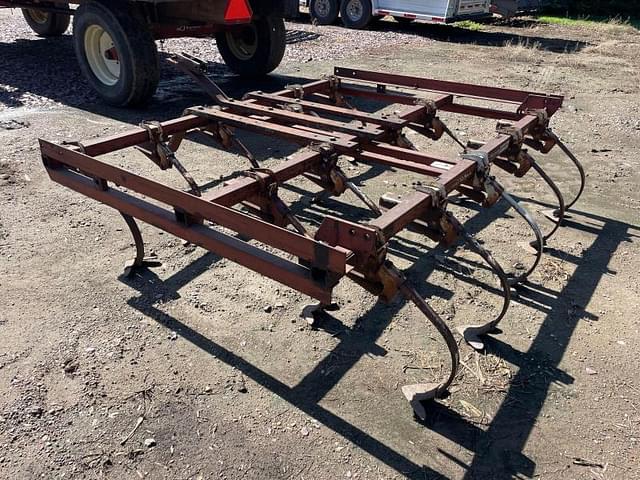 Image of International Harvester Undetermined equipment image 3