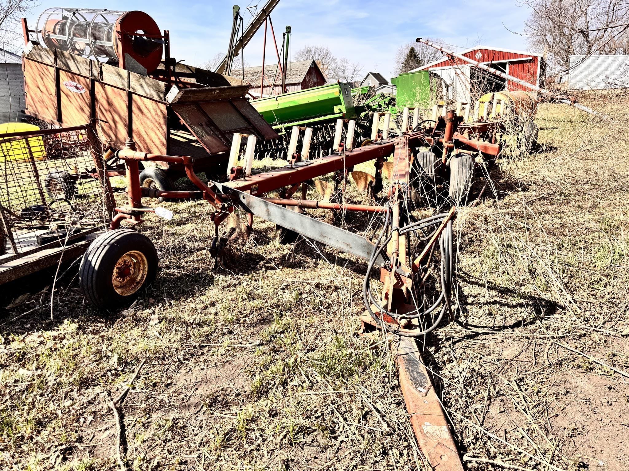 International Harvester 800 Equipment Image0