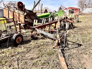 International Harvester 800 Image