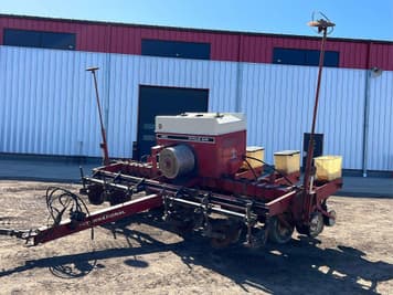 Main image International Harvester 800 Cyclo Air