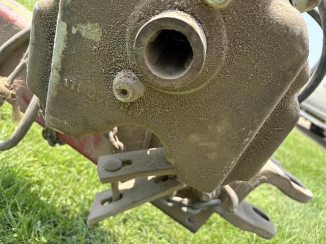 Image of International Harvester 800 Cyclo Air equipment image 2