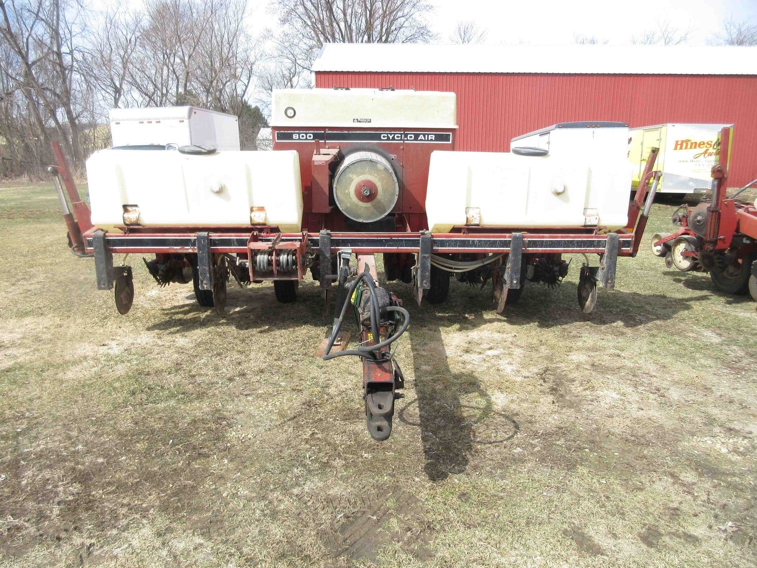 International Harvester 800 Equipment Image0