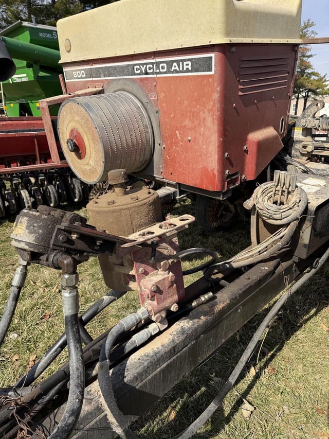 Image of International Harvester 800 Cyclo Air equipment image 1