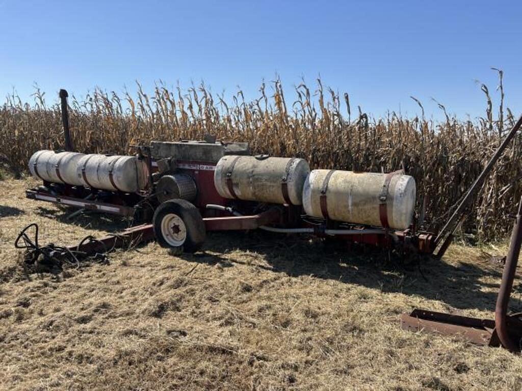 Image of International Harvester 800 Cyclo Air Primary image