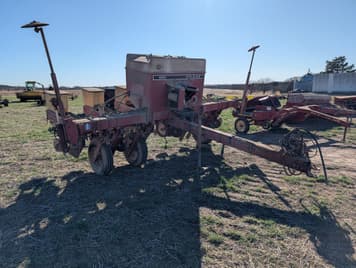 Main image International Harvester 800 Cyclo Air