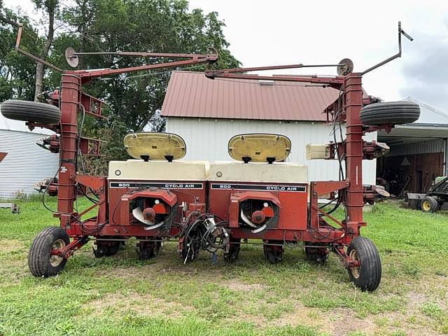 Image of International Harvester 800 Cyclo Air equipment image 1