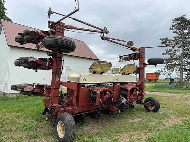Image of International Harvester 800 Cyclo Air equipment image 2