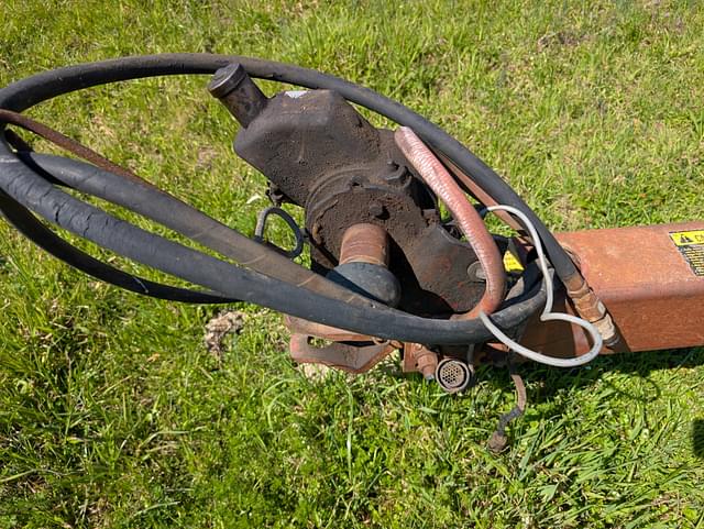 Image of International Harvester 800 Cyclo Air equipment image 2