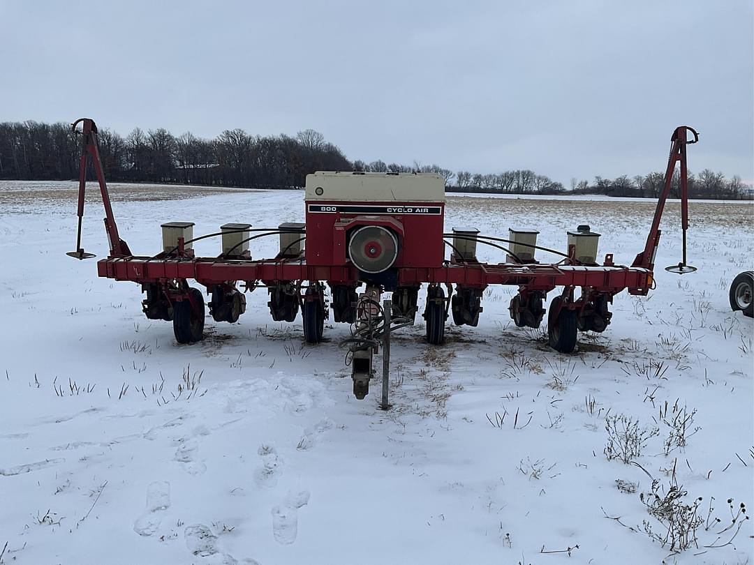 Image of International Harvester 800 Cyclo Air Primary image