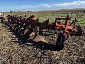 International Harvester 800 Image