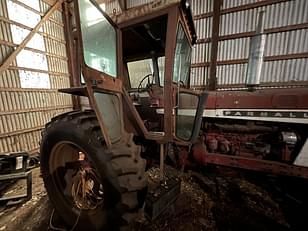 Main image International Harvester 806 4