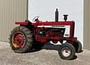 International Harvester 806 Image