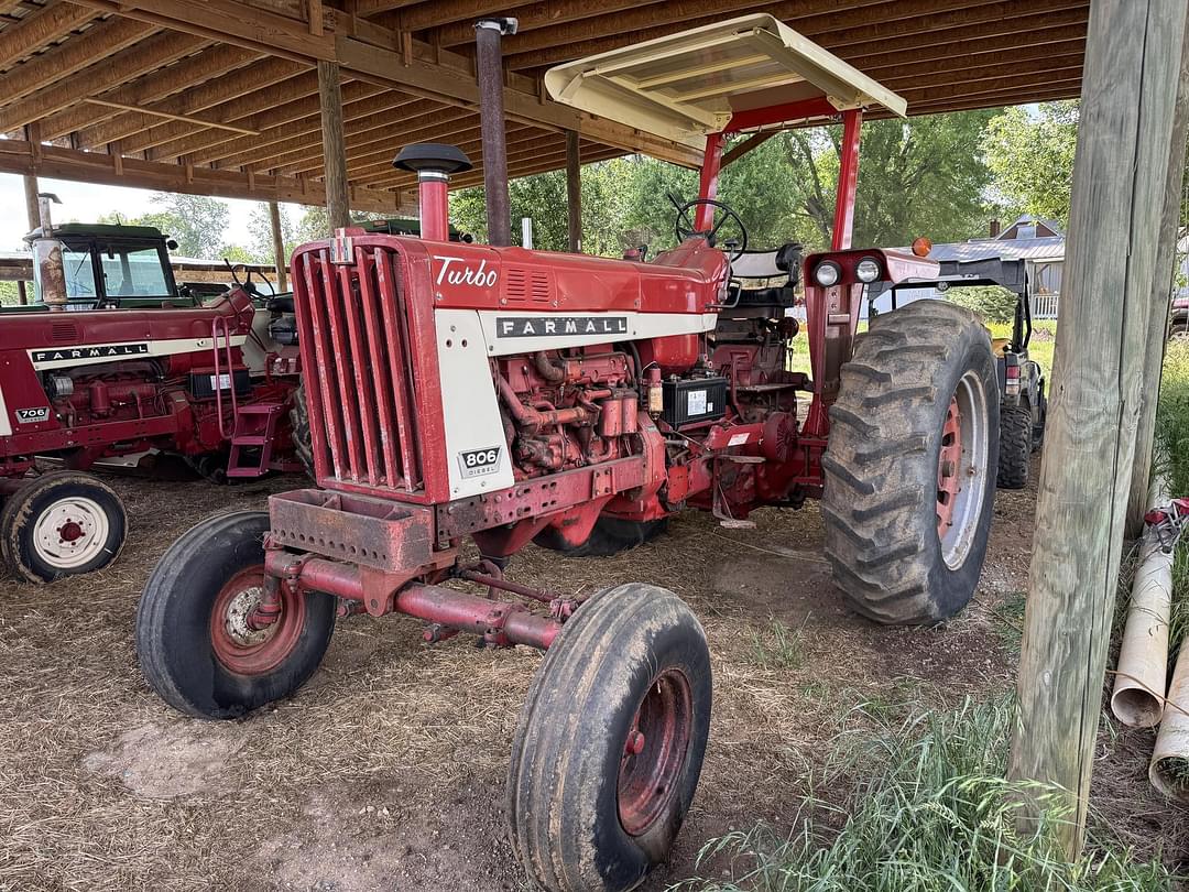 Image of International Harvester 806 Primary image