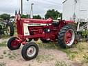 International Harvester 806 Image