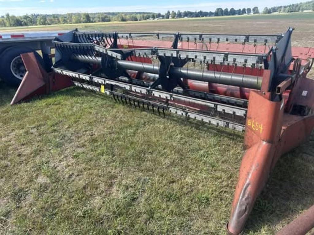 Image of International Harvester 820 Primary image
