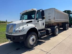 International 8500 Image
