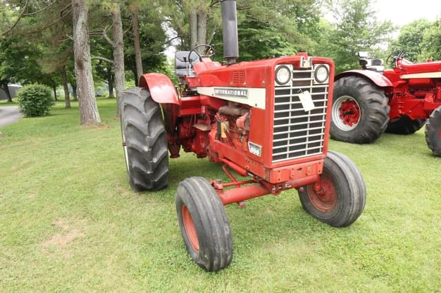 Image of International Harvester 856 equipment image 1