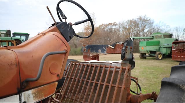 Image of International Harvester 856 equipment image 4